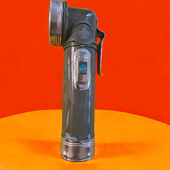 Vintage Official BSA Boy Scouts of America Bridgeport Metal Goods Co. Flashlight - Picture 1 of 9